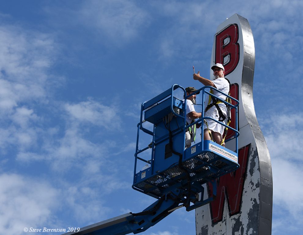 Painting the big pin
