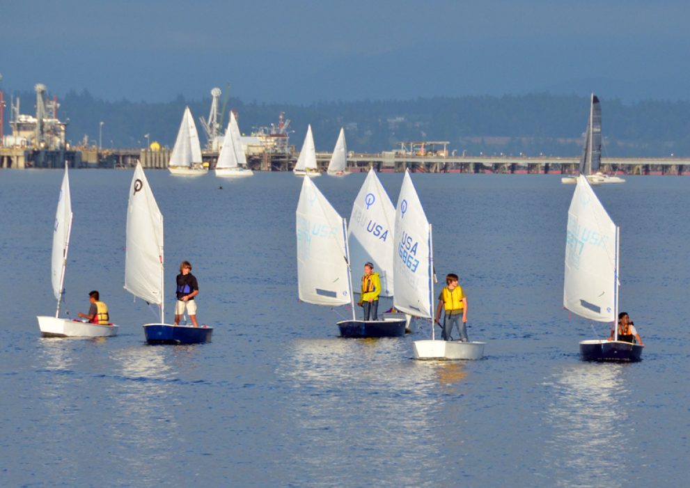 Youth sailing program
